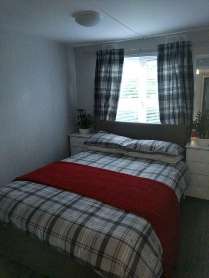 Tarrareoch Guest House Bathgate Extérieur photo